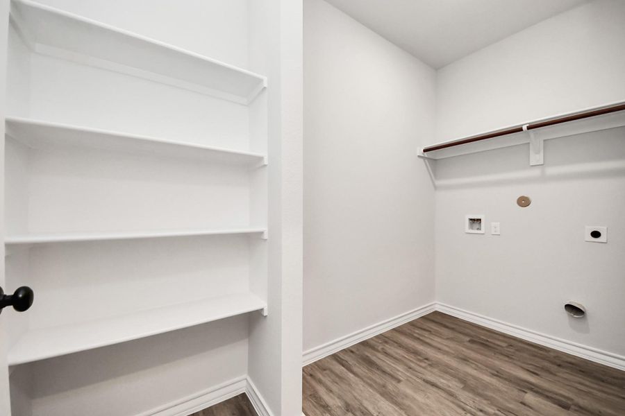 Spacious, unfurnished interior of a new home in The Enclave at Spring Branch, Montgomery (Image 43). Spacious, unfurnished interior of a new home in The Enclave at Spring Branch, Montgomery (Image 43).