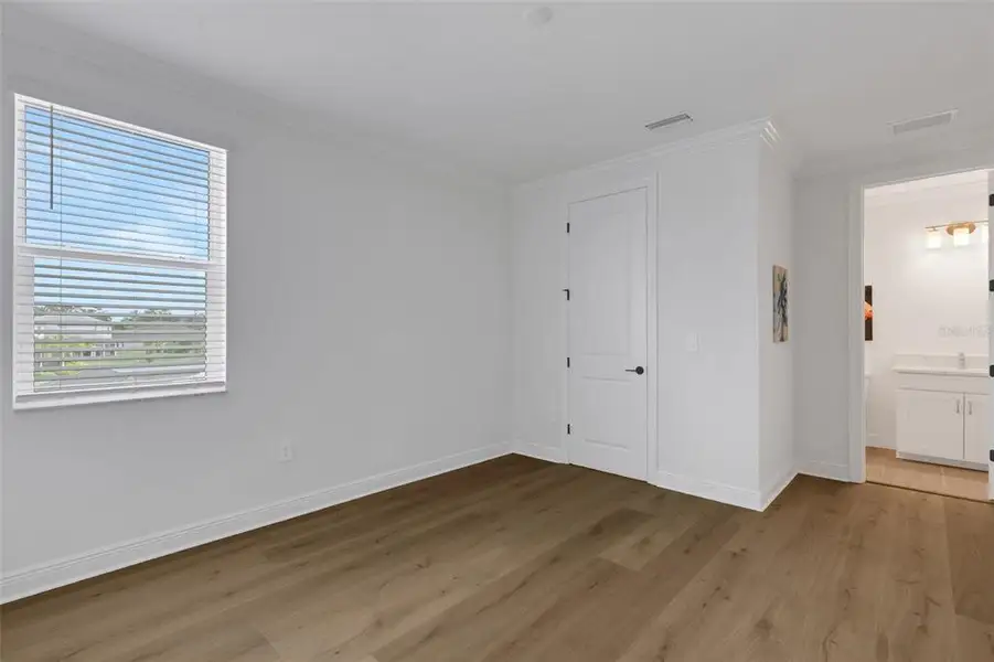 Spacious, unfurnished interior of a new home in Cassata Lakes, Nokomis (Image 82).