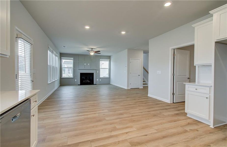 Spacious, unfurnished interior of a new home in Cooper Park, McDonough (Image 23).