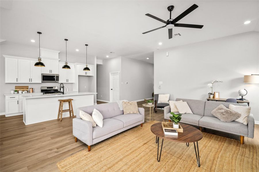 Image 34 of a home in .