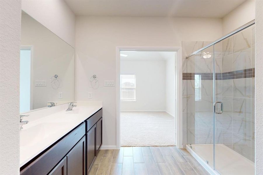 Image 42 of a home in Kings Way.