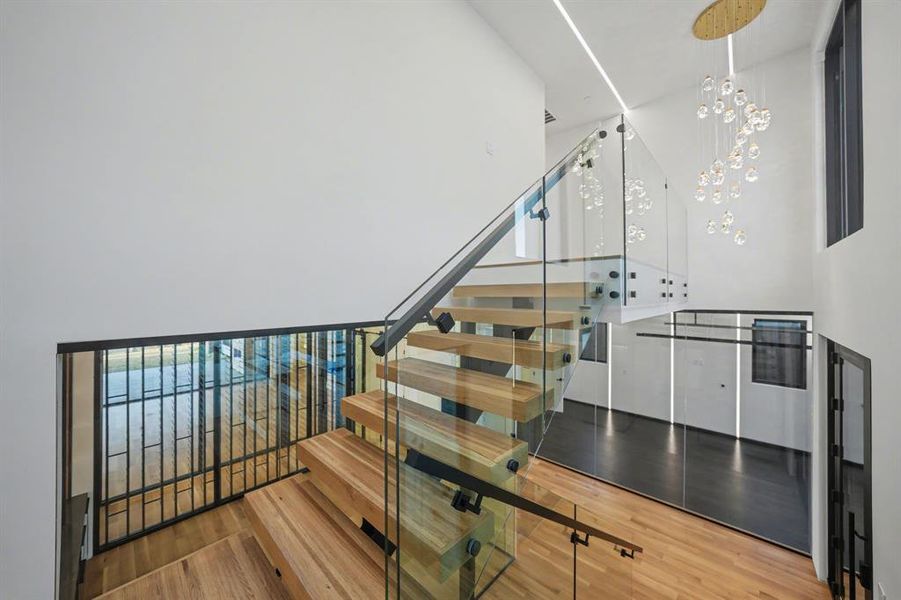 Furnished interior view inside a new home in , Dallas (Image 10).