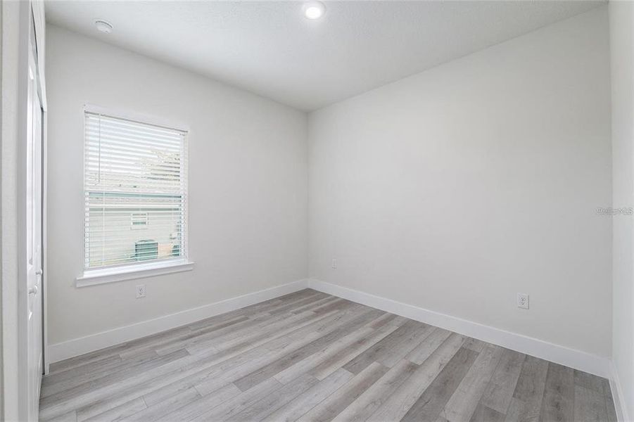 Spacious, unfurnished interior of a new home in , Ocala (Image 42).