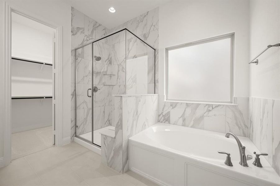 1540 Euclid- Primary Suite-3