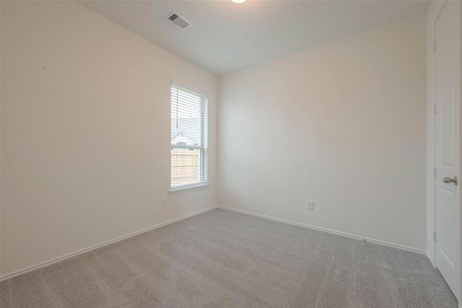 Spacious, unfurnished interior of a new home in Mandola Farms , Richmond (Image 28).