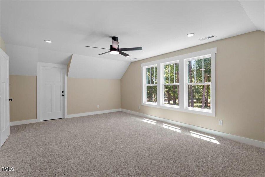 32-2405 Pearces Rd [2174059]_32