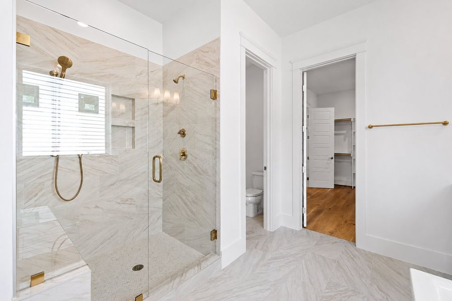 Image 234 representing the The Emerson by RobuckHomes in Stonehenge, Raleigh, NC.
