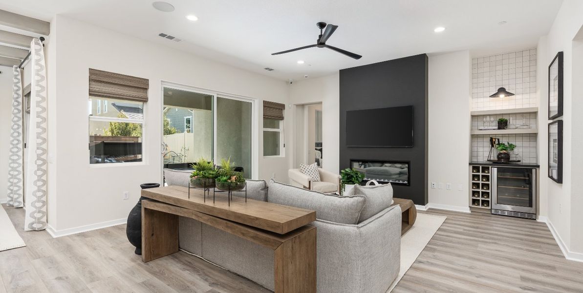 Summit at Cascade Landing - 1440x724 (10)