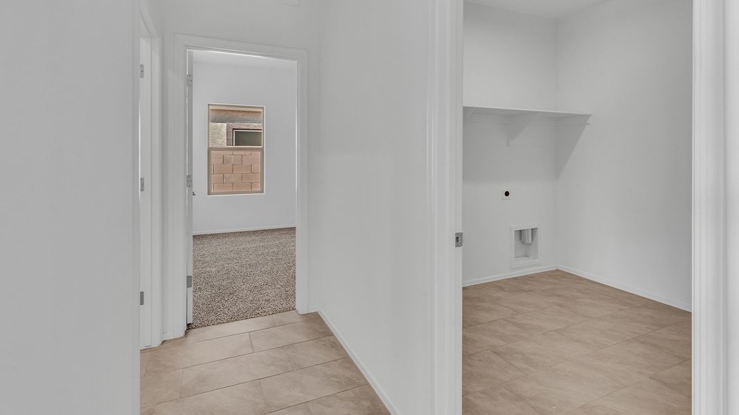 Representative unfurnished interior of a home built from the Pearl by D.R. Horton in Saguaro Bloom, Marana (Image 37).