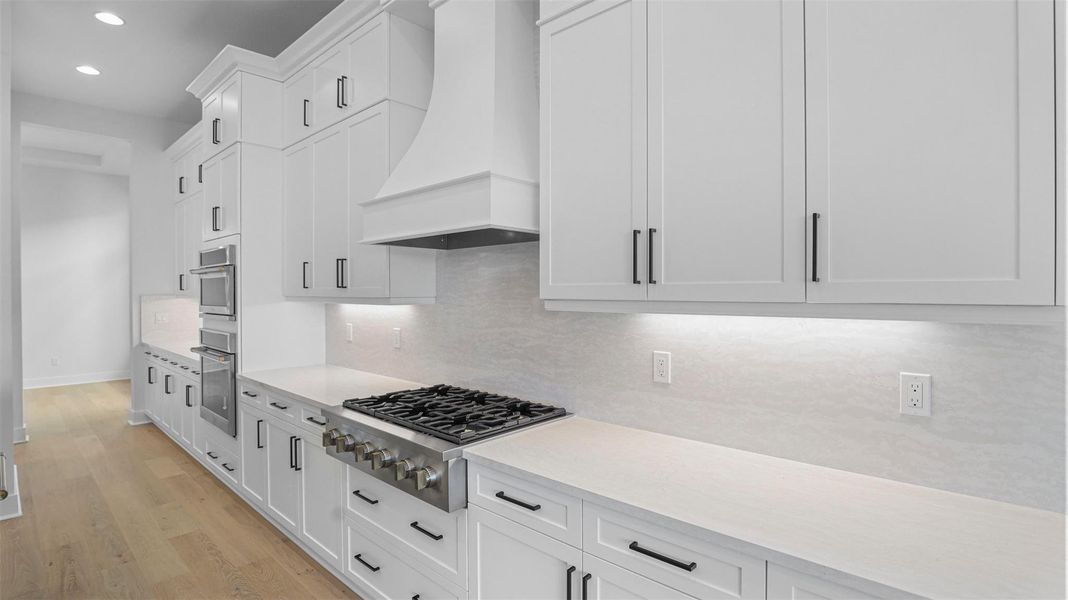 Furnished interior view inside a new home in , Palm Beach Gardens (Image 16).