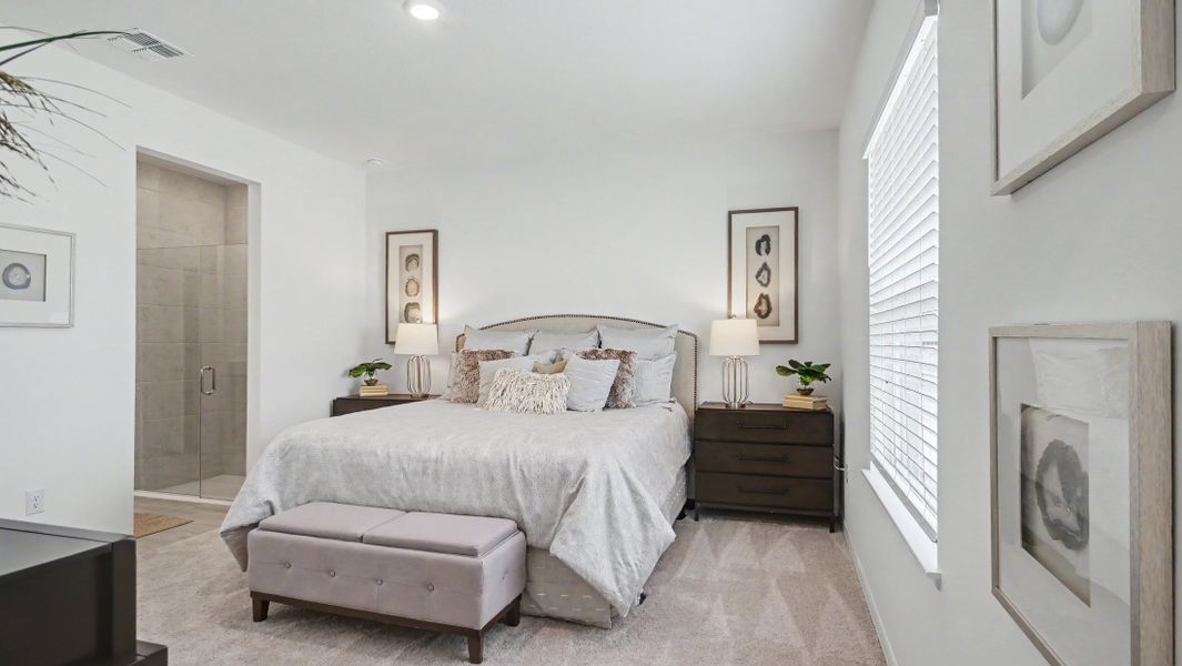 Representative furnished interior of a home built from the Sheffield by Maronda Homes in Labelle, Labelle (Image 17).