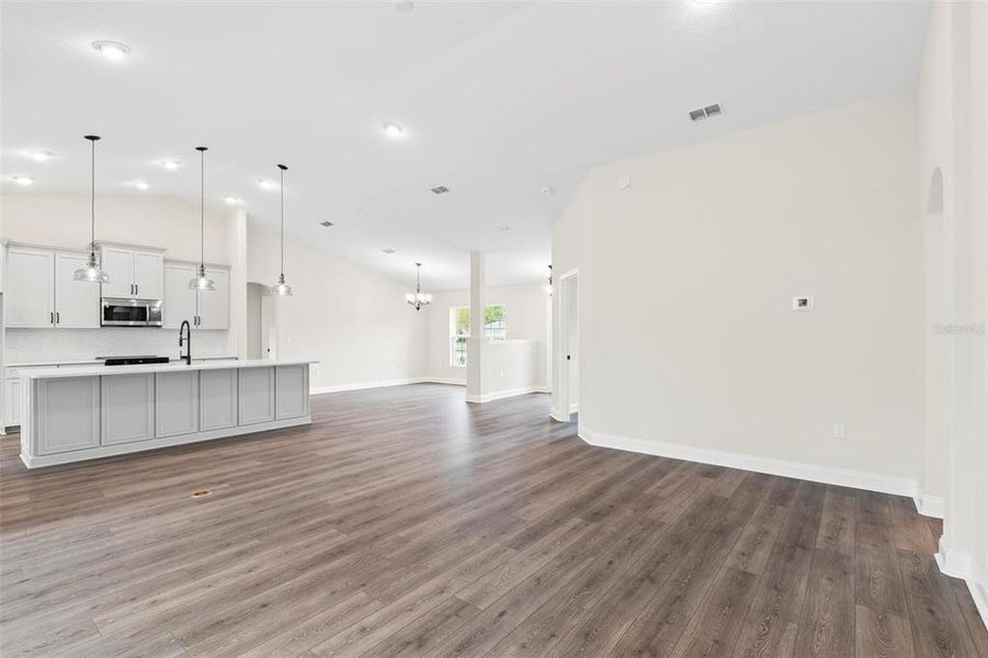 Image 55 of a home in .