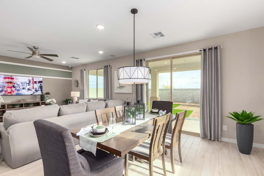 Dining Area | Citrus | The Villages at North Copper Canyon – Valley Series | New homes in Surprise, Arizona | Landsea Homes