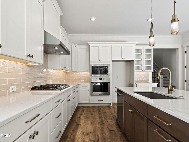 018-1280x960-kitchen