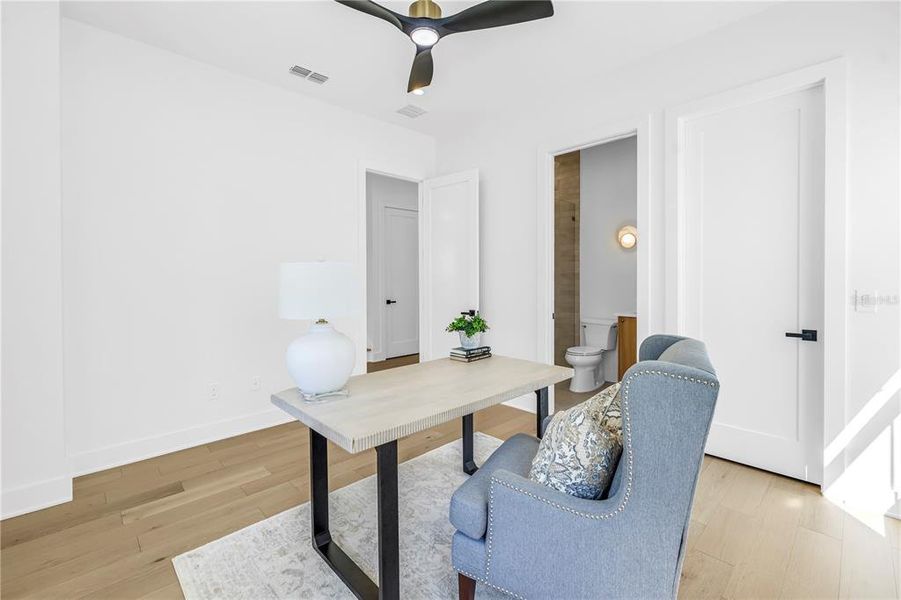 Furnished interior view inside a new home in , St. Petersburg (Image 15).