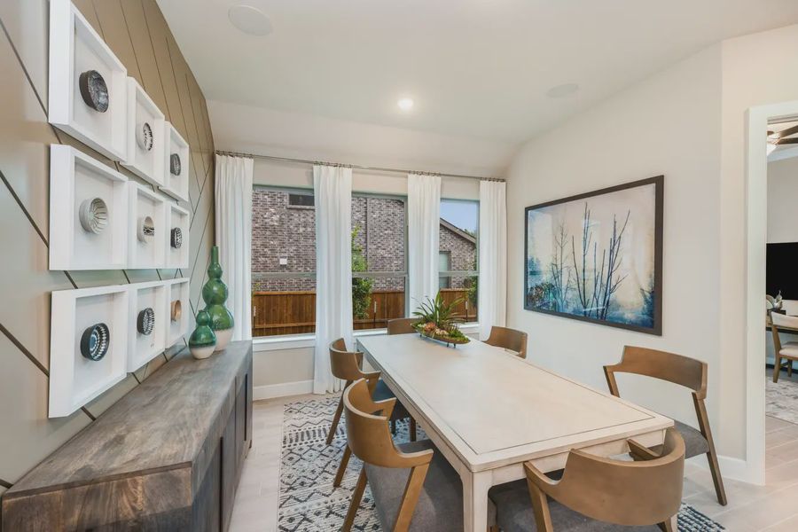 Representative furnished interior of a home built from the Springport by Chesmar Homes in Canyon Falls, Argyle (Image 7).