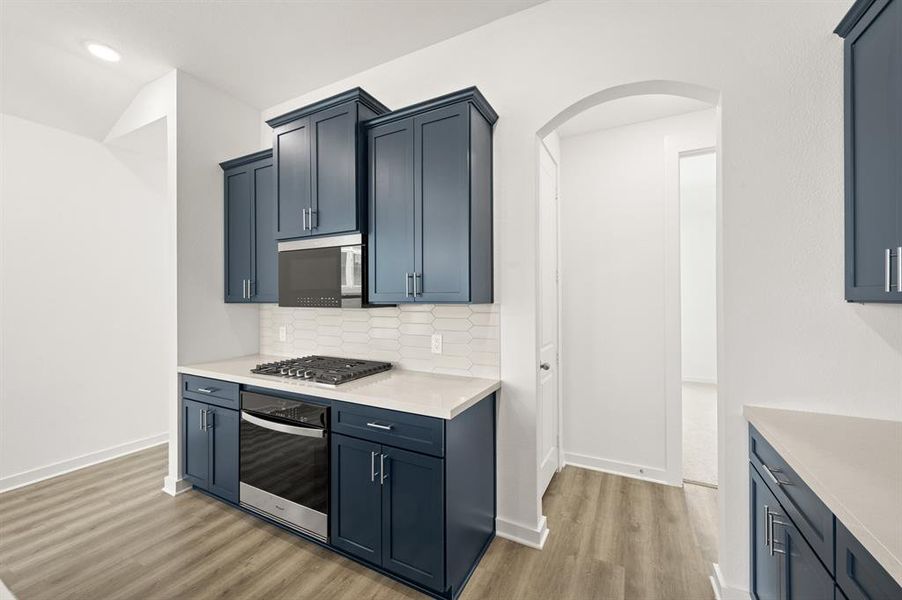 8708 Treeline- Kitchen-5