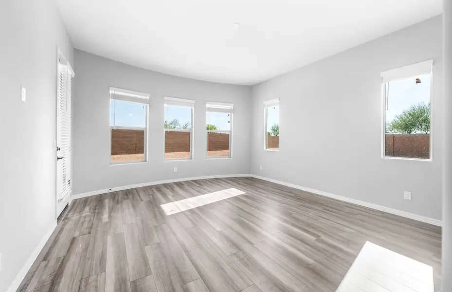 Spacious, unfurnished interior of a new home in Sun City Anthem at Merrill Ranch, Florence (Image 26). Spacious, unfurnished interior of a new home in Sun City Anthem at Merrill Ranch, Florence (Image 26).