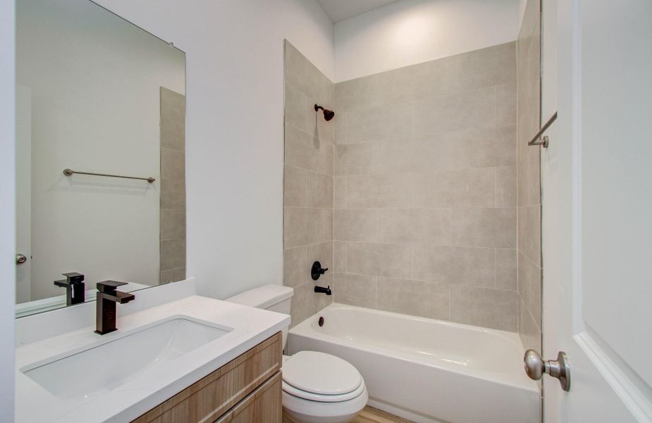 Secondary Bathroom Secondary Bathroom