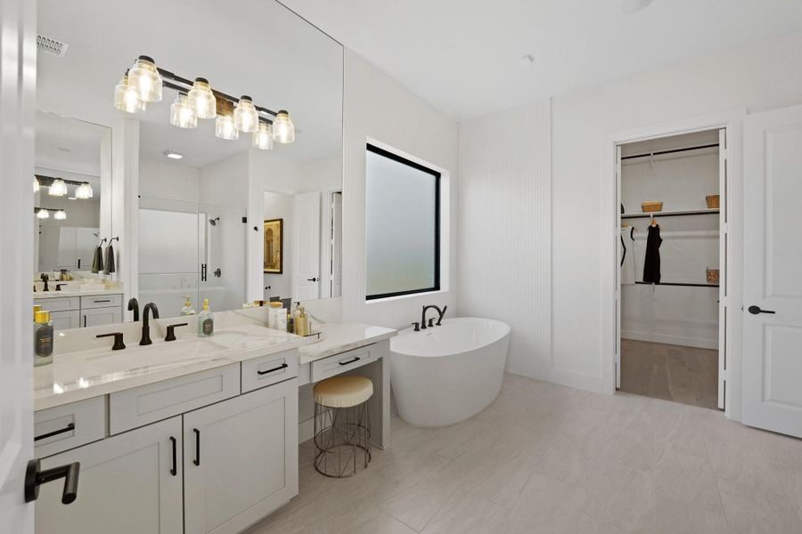 Representation Photo-Primary Bath Representation Photo-Primary Bath