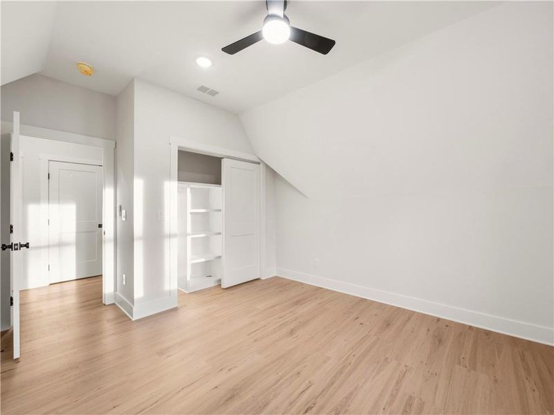 Spacious, unfurnished interior of a new home in , Gainesville (Image 64).