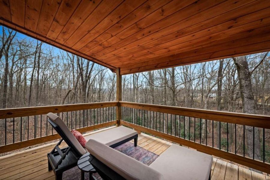 Exterior details and patio area of a home in , Blue Ridge (Image 25).