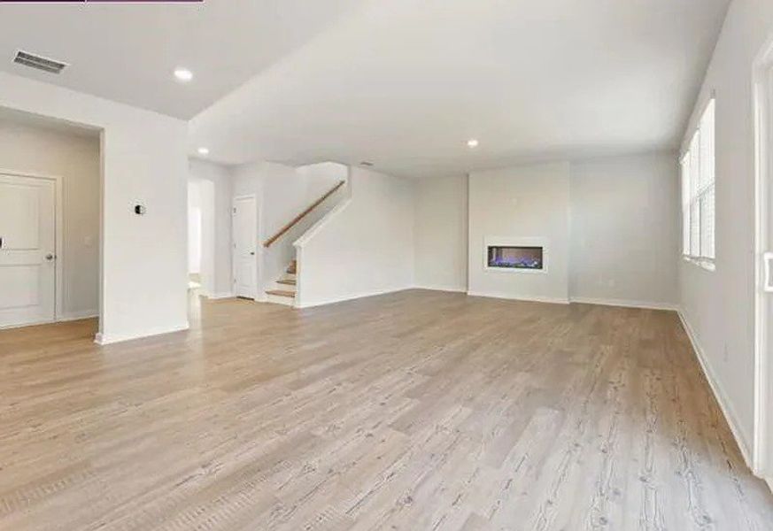 Spacious, unfurnished interior of a new home in The Estates at Gainesville Township, Gainesville (Image 17).