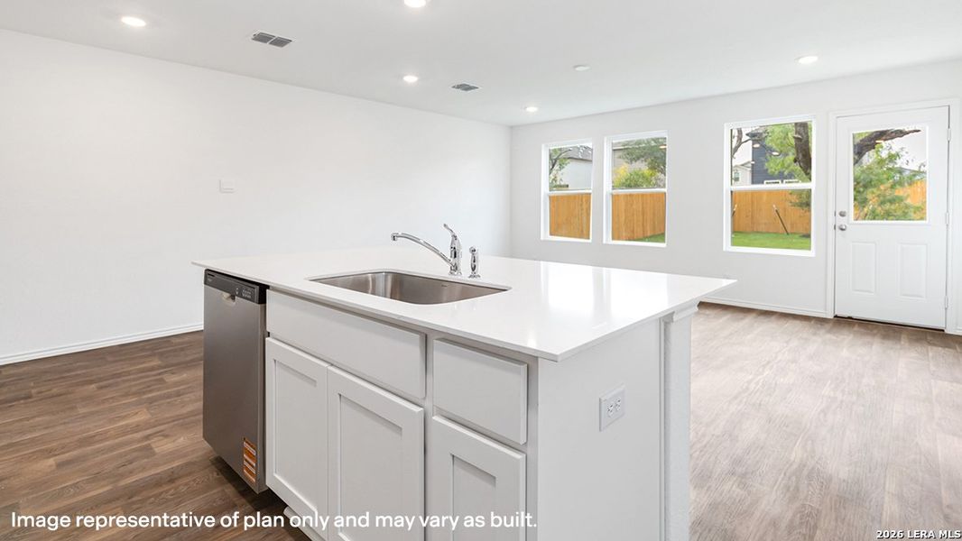Furnished interior view inside a new home in Sonora, San Antonio (Image 6).