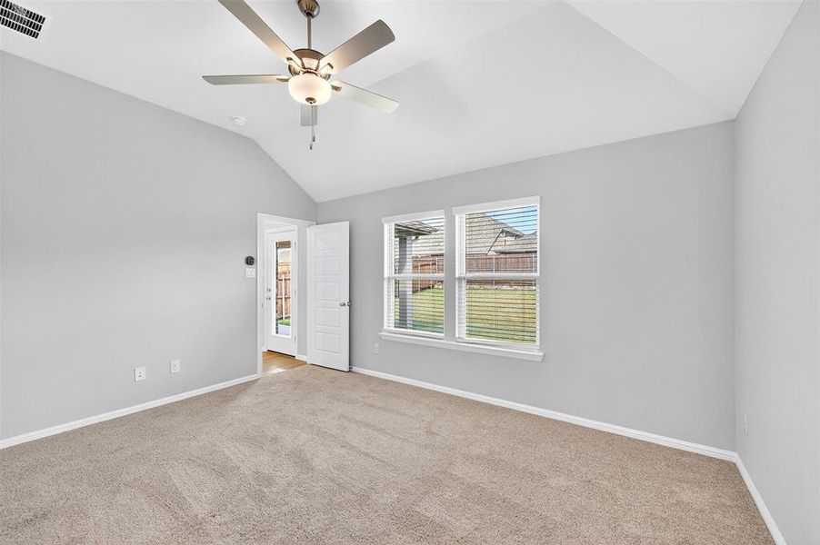 Spacious, unfurnished interior of a new home in Forest Park, Princeton (Image 17). Spacious, unfurnished interior of a new home in Forest Park, Princeton (Image 17).