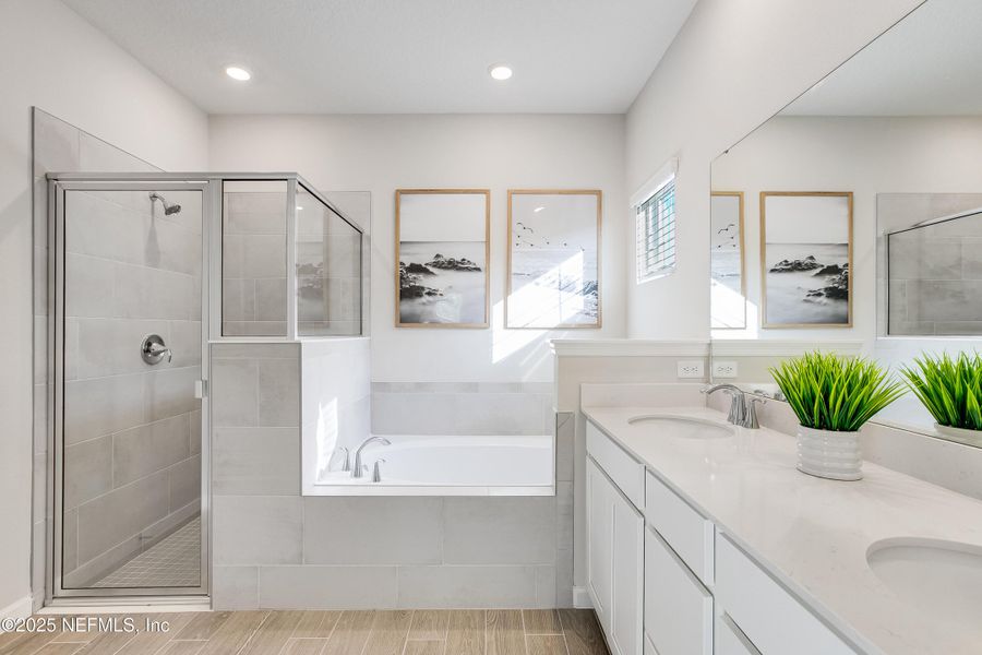 Furnished interior view inside a new home in , Green Cove Springs (Image 6).