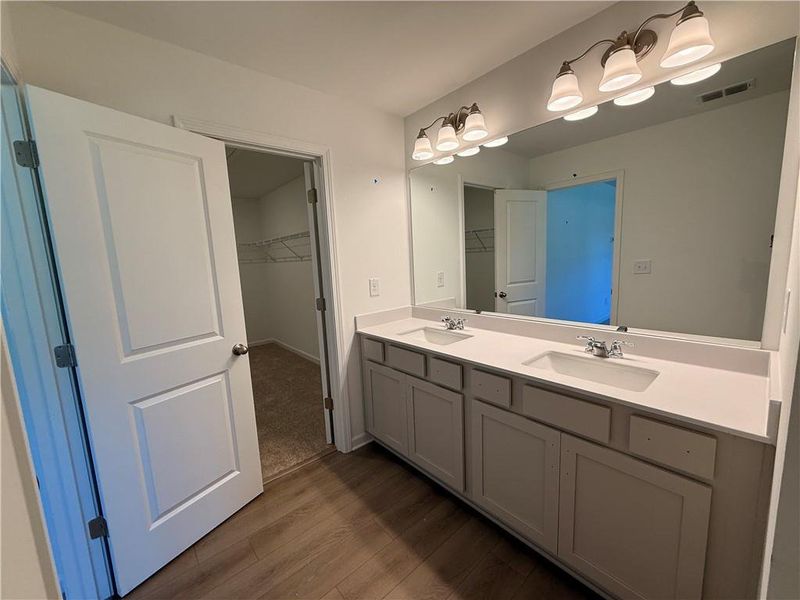 Furnished interior view inside a new home in Leydenview, Mableton (Image 16). Furnished interior view inside a new home in Leydenview, Mableton (Image 16).