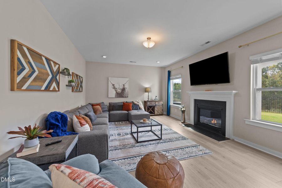 29-web-or-mls-VB4A2234