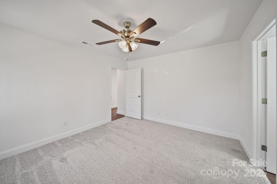 Spacious, unfurnished interior of a new home in , Salisbury (Image 31).