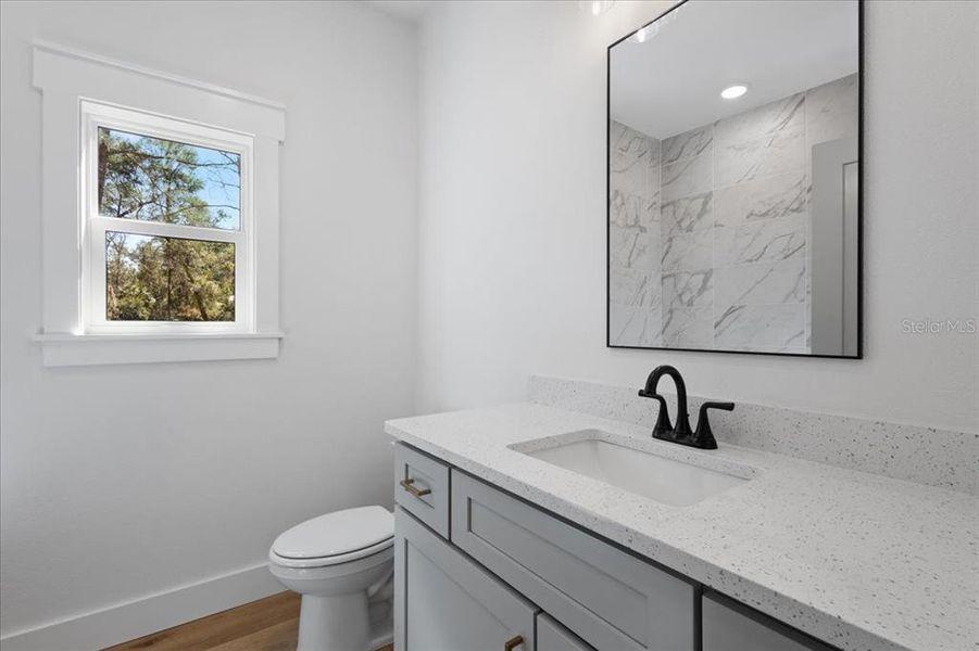 Furnished interior view inside a new home in , Fanning Springs (Image 10).