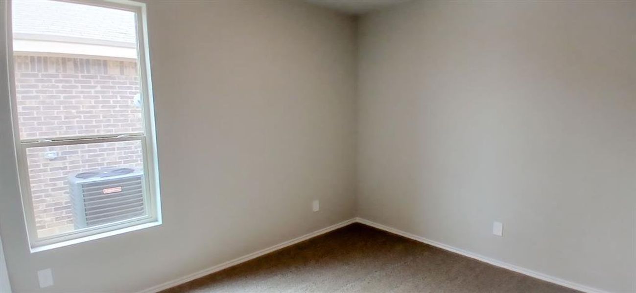 Spacious, unfurnished interior of a new home in The Canyons, Keene (Image 8).