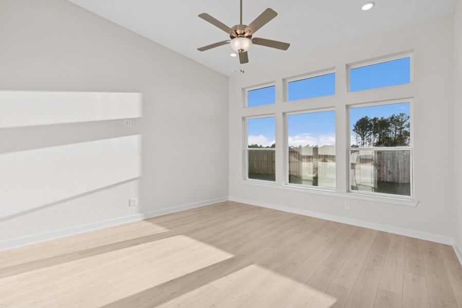 Spacious, unfurnished interior of a new home in ARTAVIA 45' Homesites, Conroe (Image 25). Spacious, unfurnished interior of a new home in ARTAVIA 45' Homesites, Conroe (Image 25).