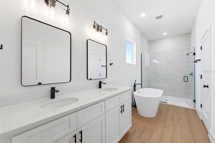 Furnished interior view inside a new home in , Ocala (Image 6).