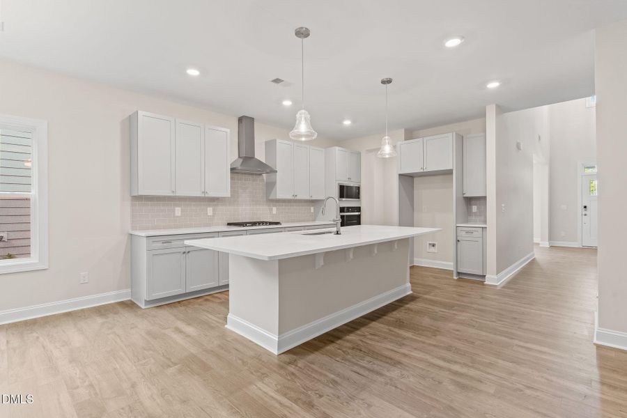 12-web-or-mls-DSC04258 12-web-or-mls-DSC04258