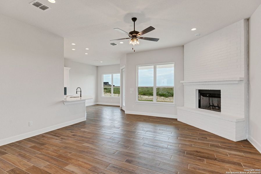 Image 47 of a home in . Image 47 of a home in .