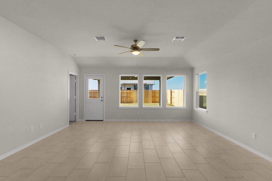 Spacious, unfurnished interior of a new home in Briarwood, Elgin (Image 50).