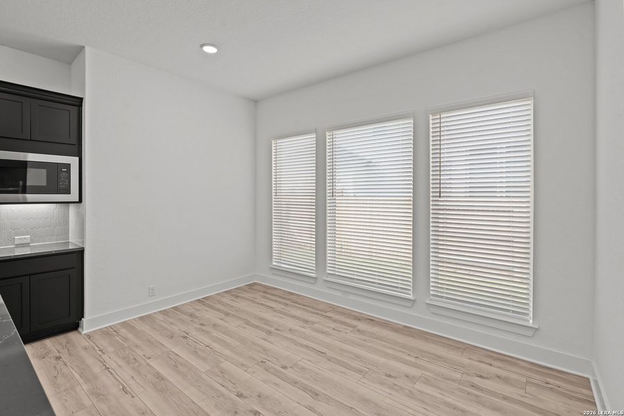 Spacious, unfurnished interior of a new home in , San Antonio (Image 37).