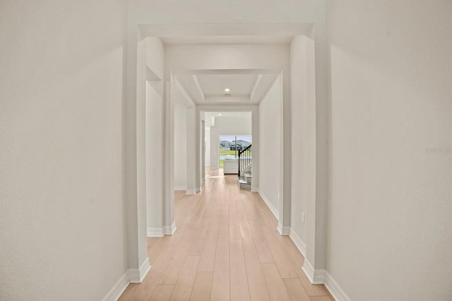 Spacious, unfurnished interior of a new home in , Orlando (Image 22).