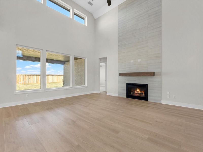 Spacious, unfurnished interior of a new home in Dunham Pointe 60′, Cypress (Image 18).