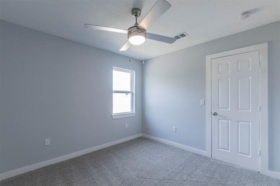 Spacious, unfurnished interior of a new home in , De Leon (Image 19).
