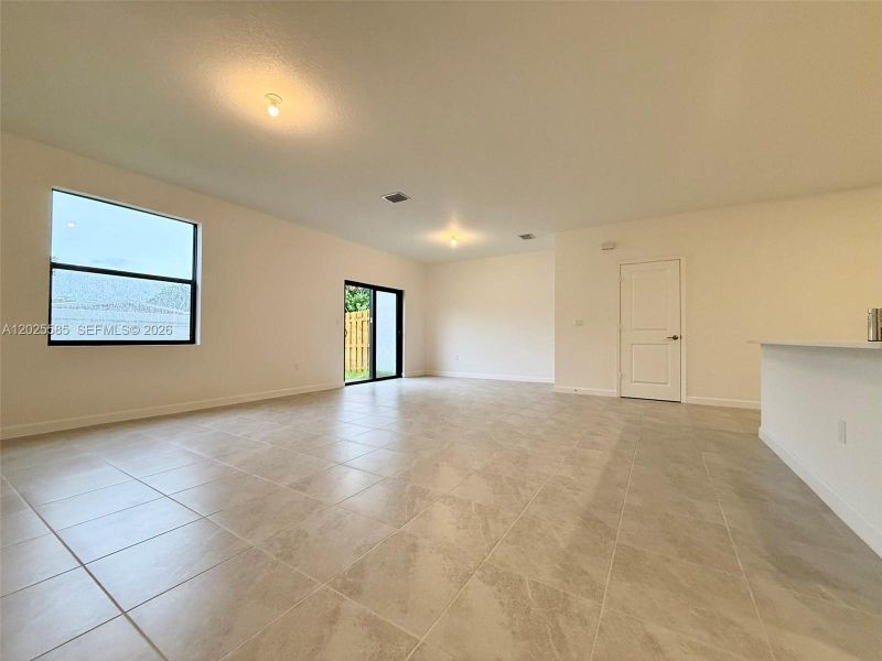 Spacious, unfurnished interior of a new home in , Dania Beach (Image 13). Spacious, unfurnished interior of a new home in , Dania Beach (Image 13).