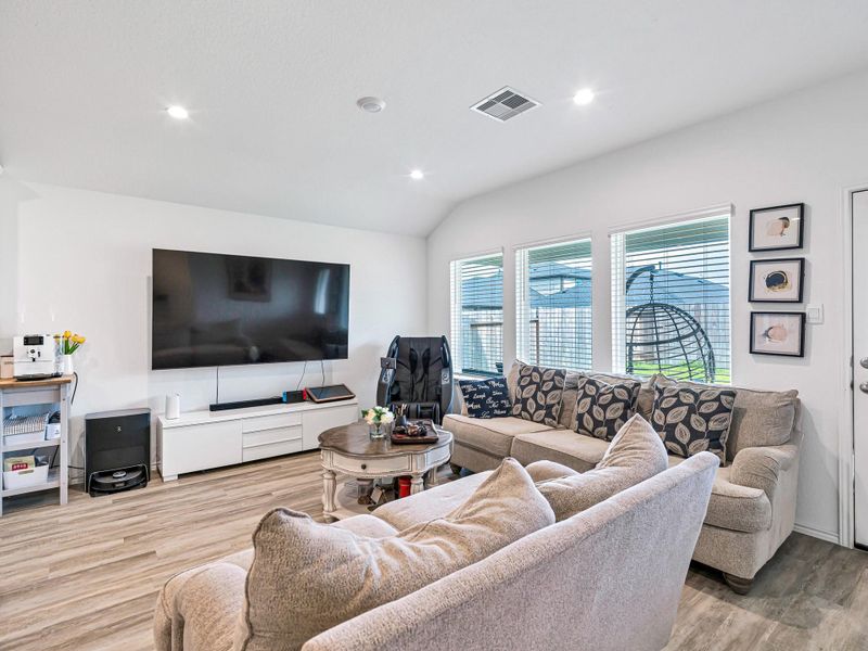 Furnished interior view inside a new home in Tamarron, Fulshear (Image 18).