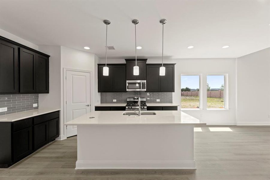 07. 1212 Redcoat - Kitchen