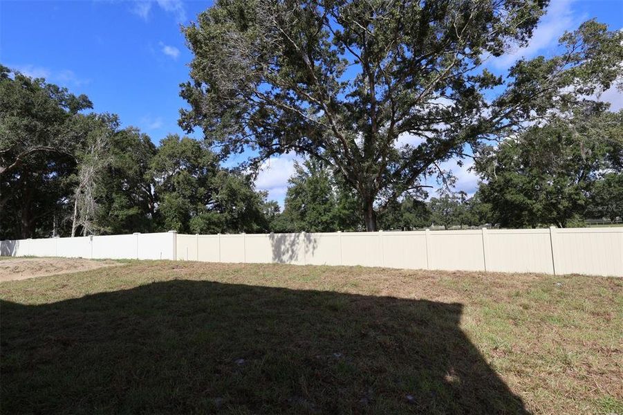 Image 45 of a home in Willow Run.