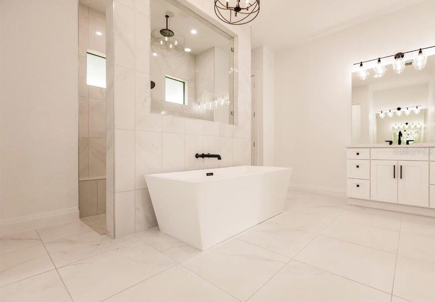 Furnished interior view inside a new home in , Punta Gorda (Image 7).