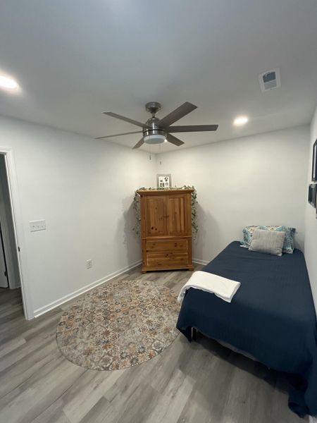 Image 31 of a home in .
